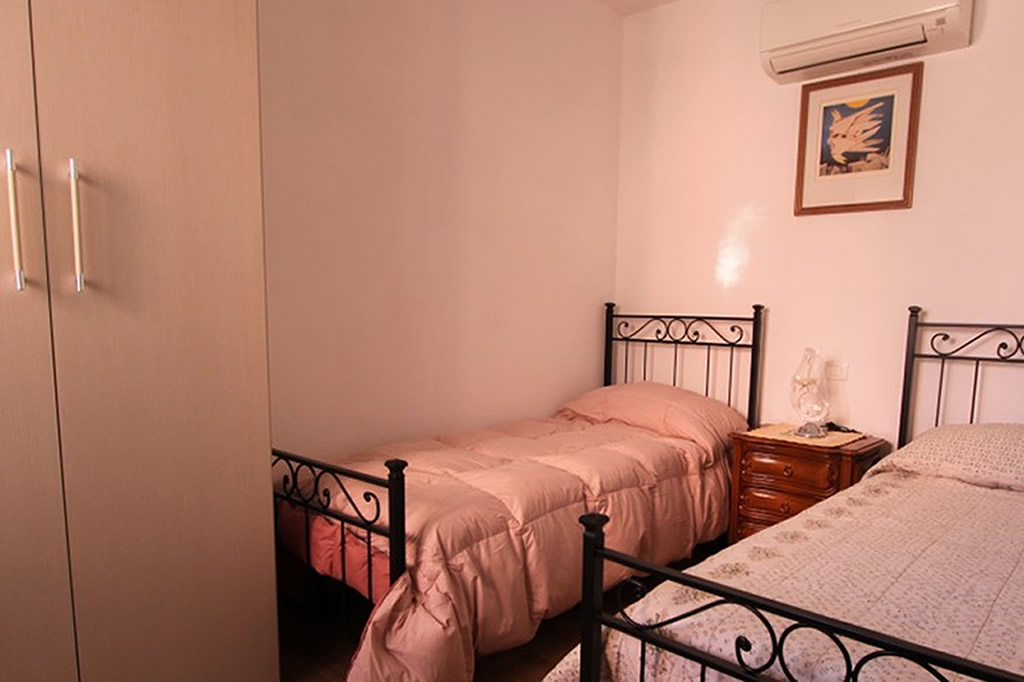 http://www.casavacanzelafonda.it/wp-content/uploads/2014/05/C-004a-1024x682.jpg